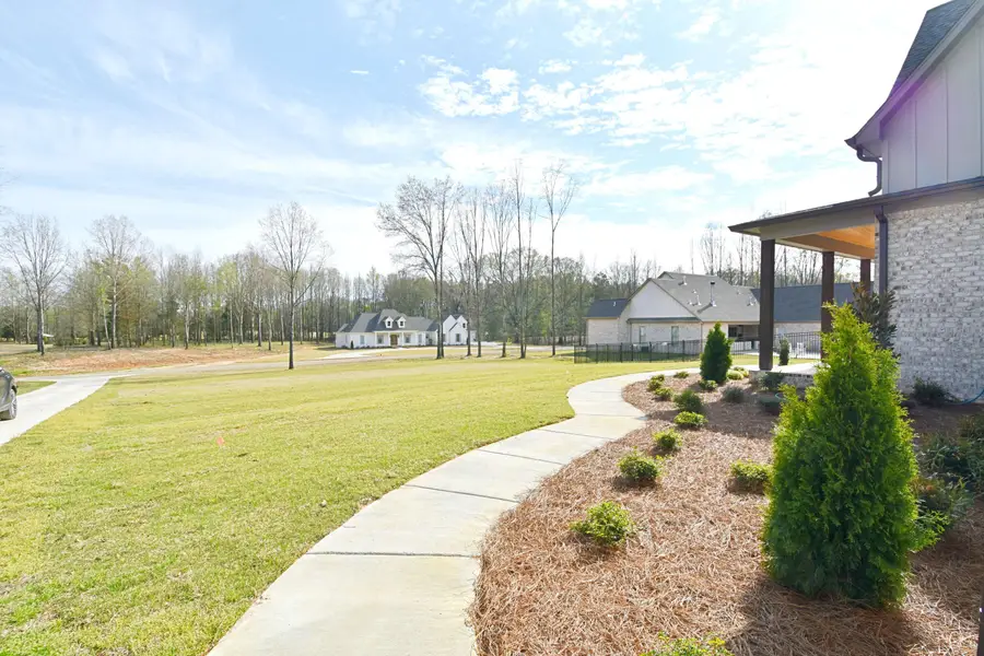 138 Ridge Oak Ln., Saltillo, MS 38866 - #3