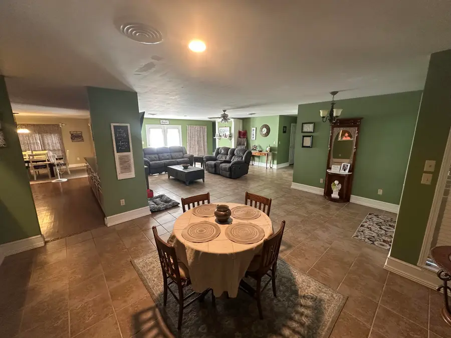 25 Cr 438, Iuka, MS 38852 - #3