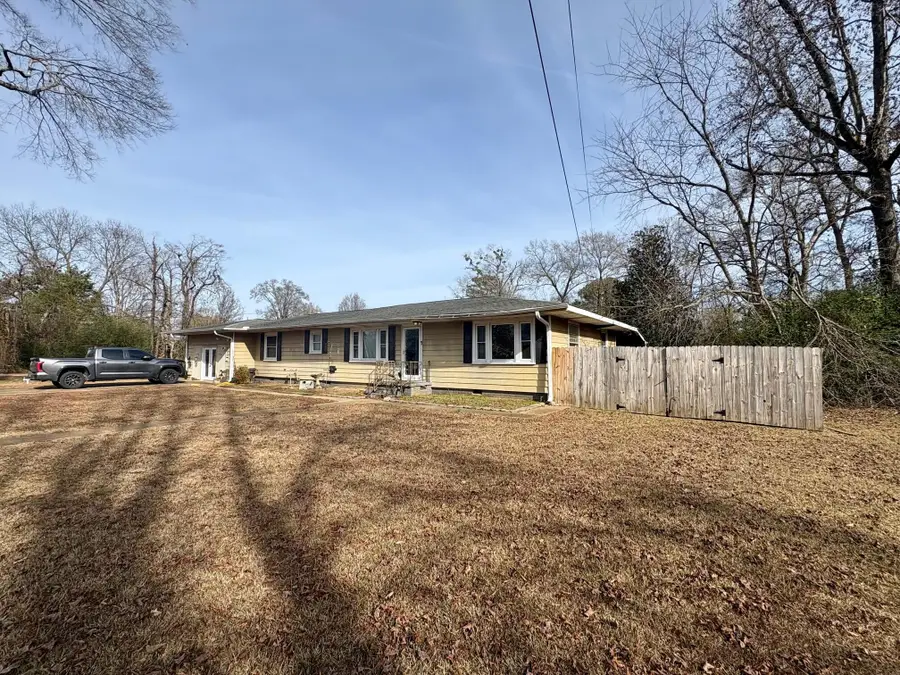 115 Colonial St., Amory, MS 38821 - Image #2