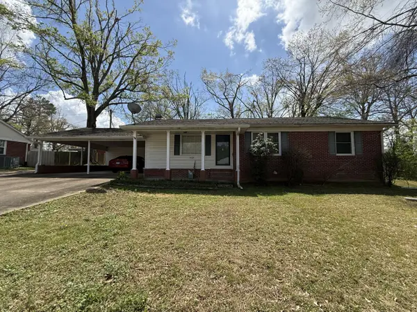 1604 East Waldron Street, Corinth, MS 38834