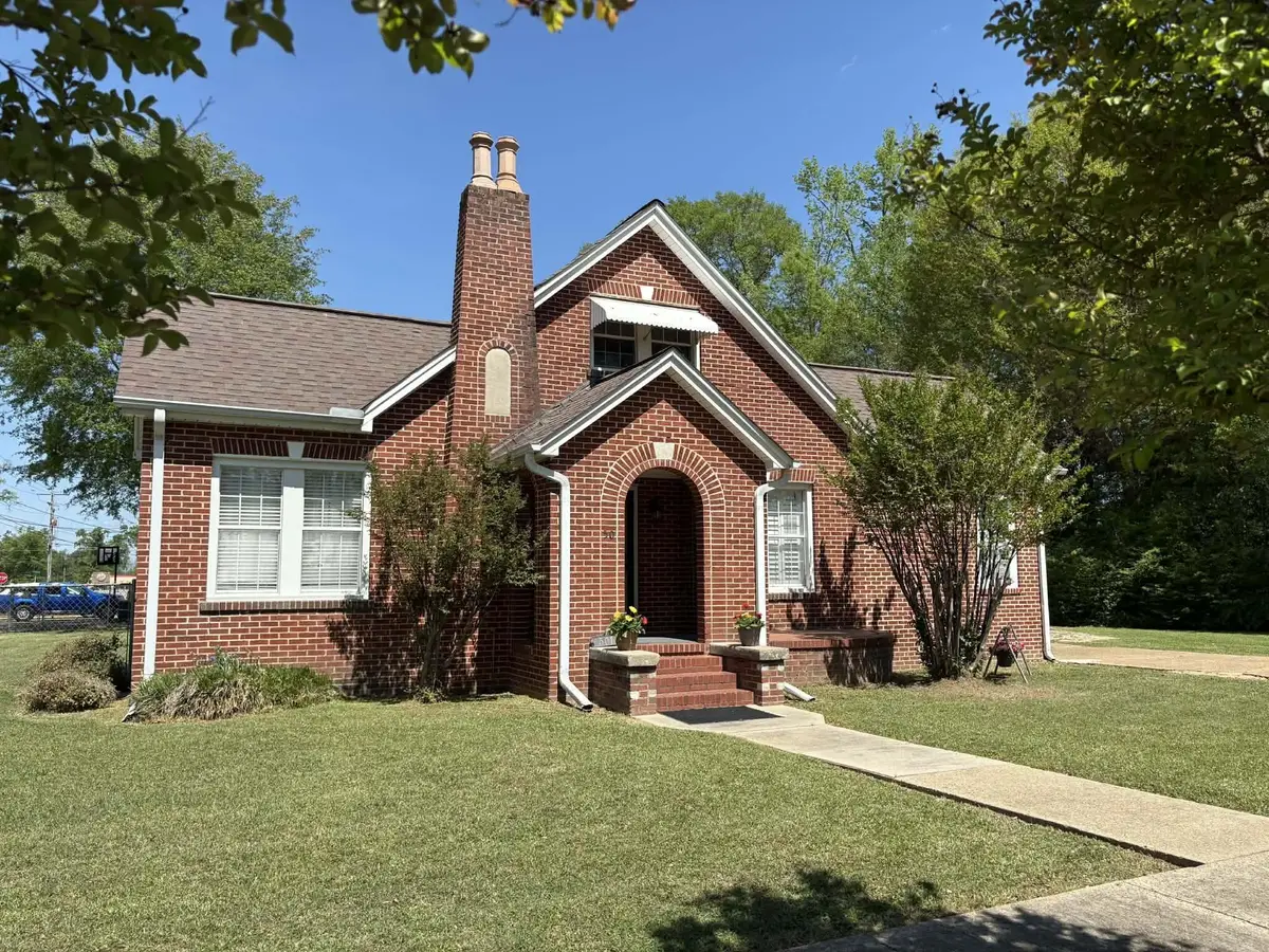 501 S 8th Ave., Amory, MS 38821 - #1