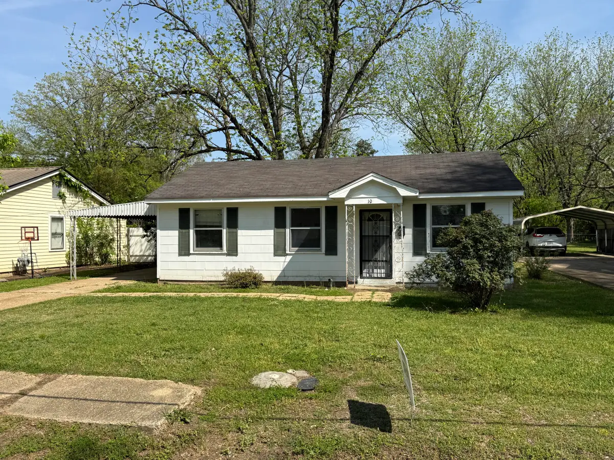 210 Murphy St., Okolona, MS 38860 - #1