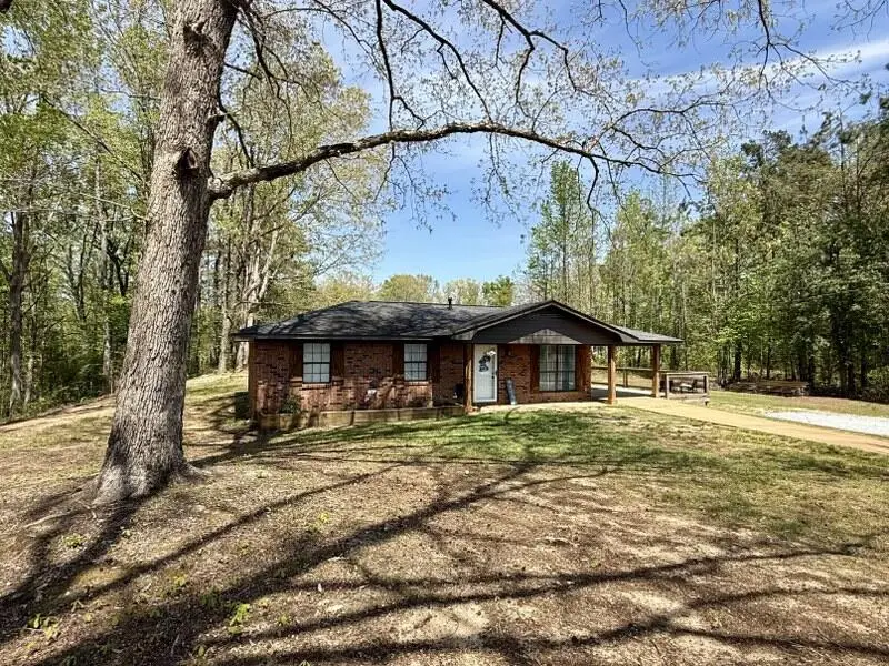 115 Clyde Moore, Booneville, MS 38829 - #2