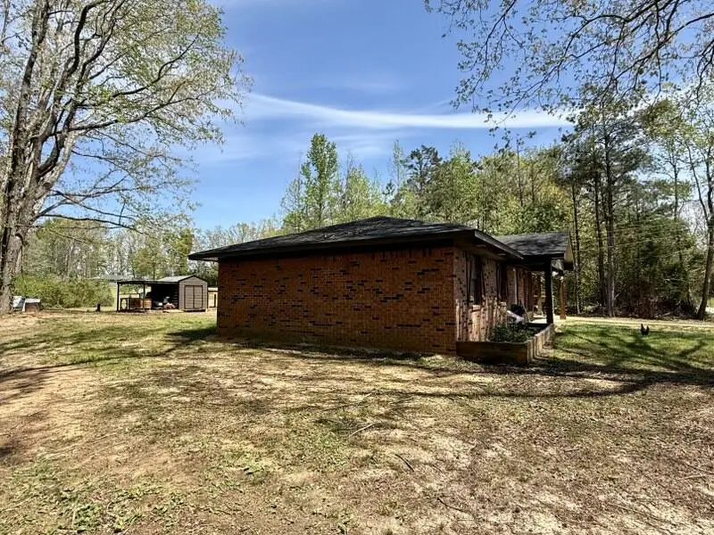 115 Clyde Moore, Booneville, MS 38829 - #3