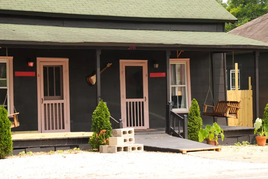 298 South Green Street, Tupelo, MS 38804 - #3