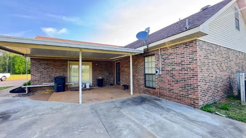 47 Jackson Road, Pontotoc, MS 38863 - #3