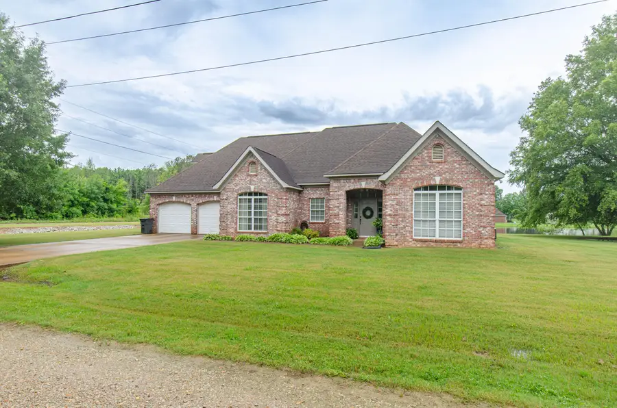 23 Eric Cr., Pontotoc, MS 38863 - #2
