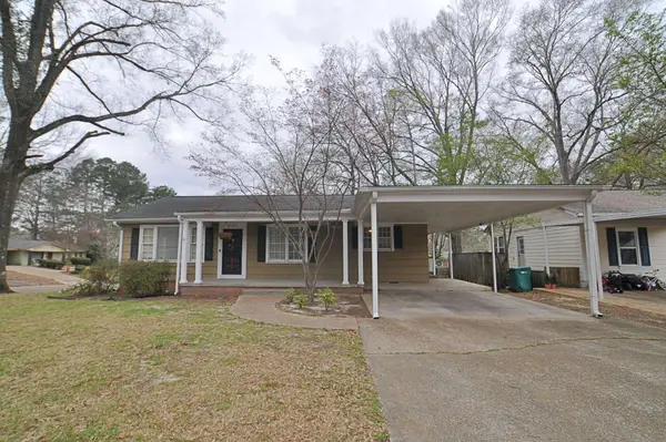 803 Clayton Ave., Tupelo, MS 38804
