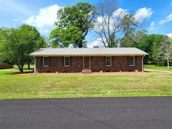 111 Blackwell St., Tupelo, MS 38804