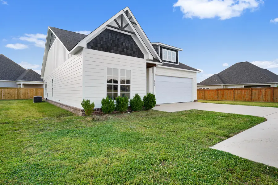 313 Starlyn Ave., New Albany, MS 38652 - #2