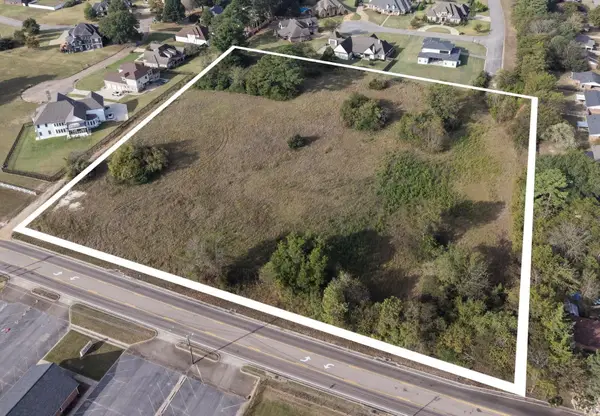 S Thomas, Tupelo, MS 38801