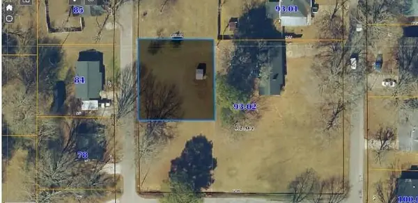 106 Massey St., Booneville, MS 38829