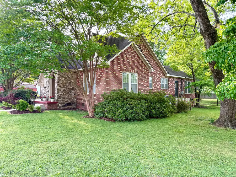 704 S 3rd Ave., Amory, MS 38821 - #3