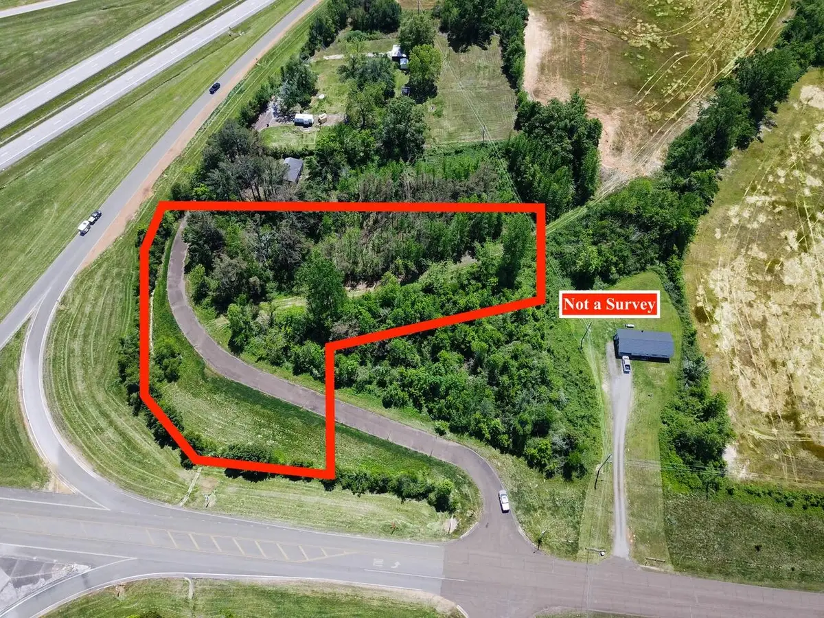 14 Newcomb Dr., Corinth, MS 38834 - #1