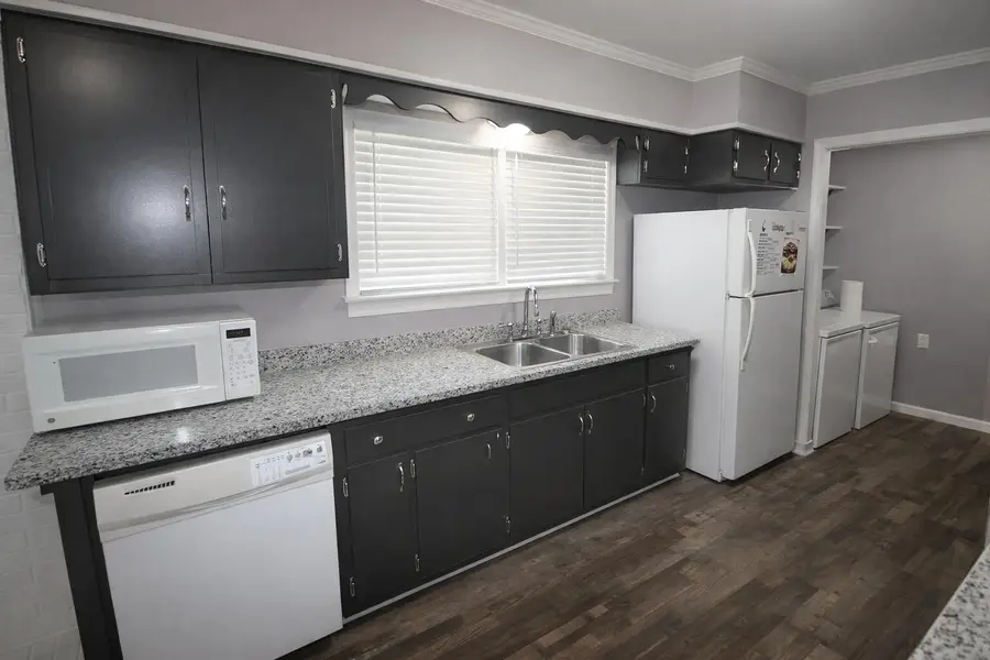 1912 N Parkway St., Corinth, MS 38834 - #3