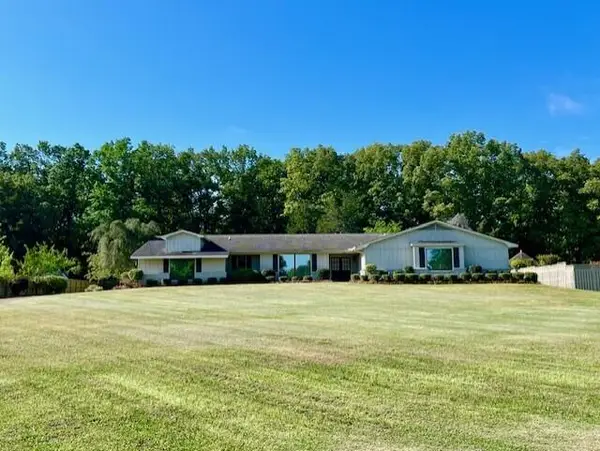 2225 Quail Creek Road, Tupelo, MS 38801