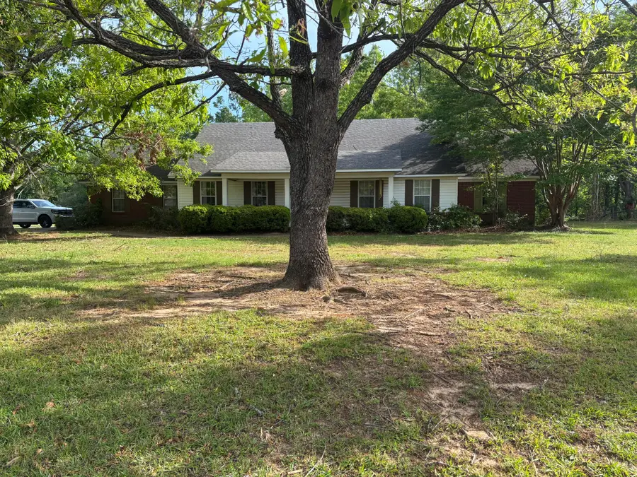 907 Chole Dr., New Albany, MS 38652 - #2