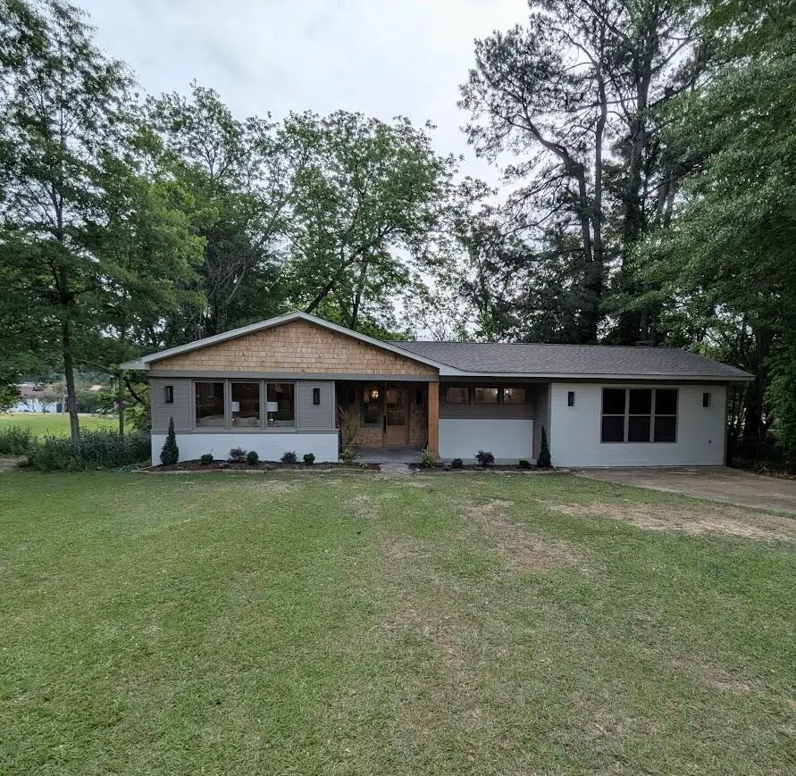 512 Magnolia Dr., Tupelo, MS 38804 - #2