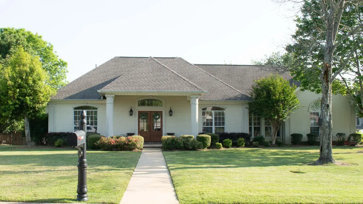 4591 Meadow Ridge Dr., Tupelo, MS 38801 - #1