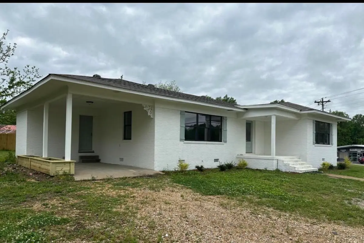 101 Smith Dr., Booneville, MS 38829 - #1