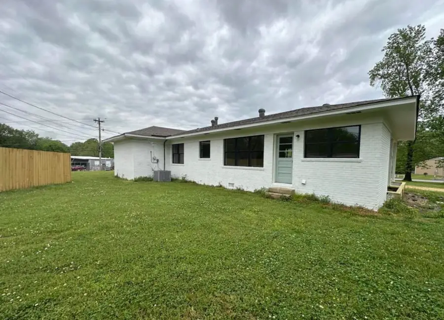 101 Smith Dr., Booneville, MS 38829 - #3