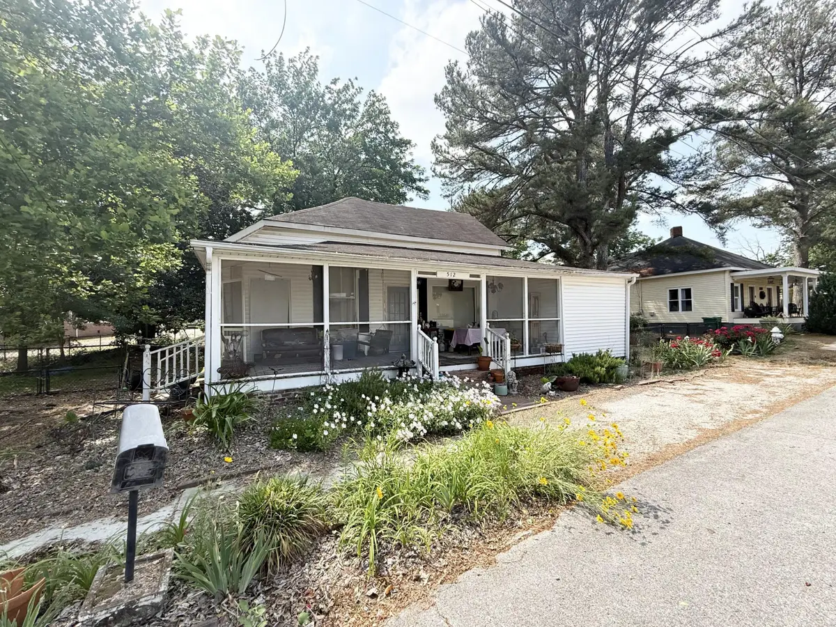 512 S Broadway St., Tupelo, MS 38804 - #1