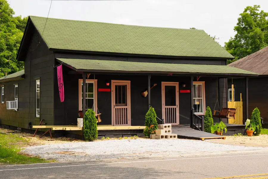 Mill Village, Tupelo, MS 38804 - #2