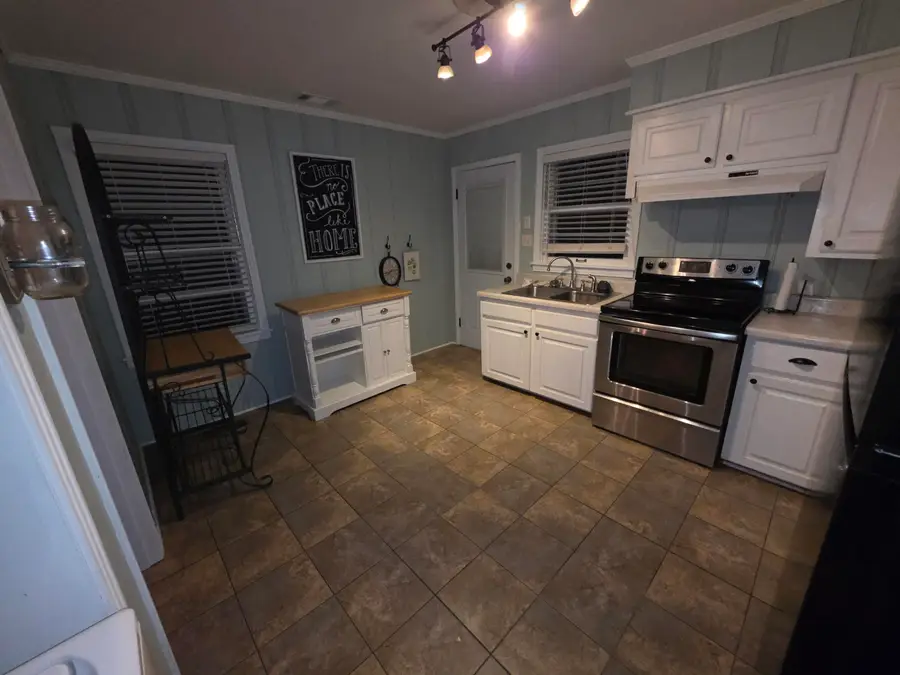 1909 Magnolia Circle, Corinth, MS 38834 - #3