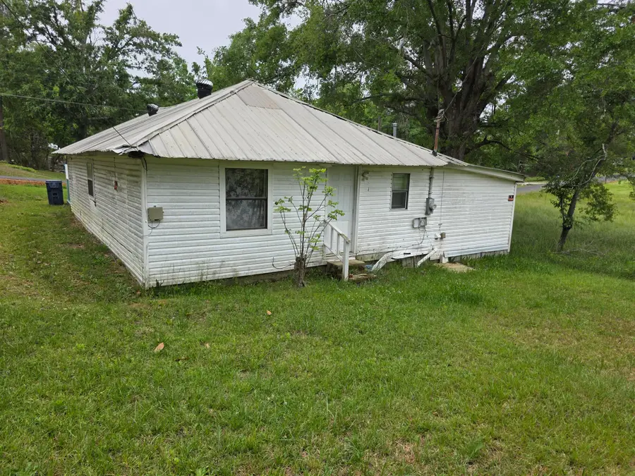 504 Hatchie St., Booneville, MS 38829 - #2
