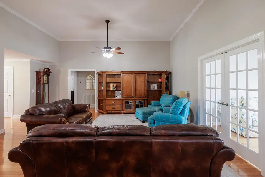 394 Northridge Dr., Pontotoc, MS 38863 - #3