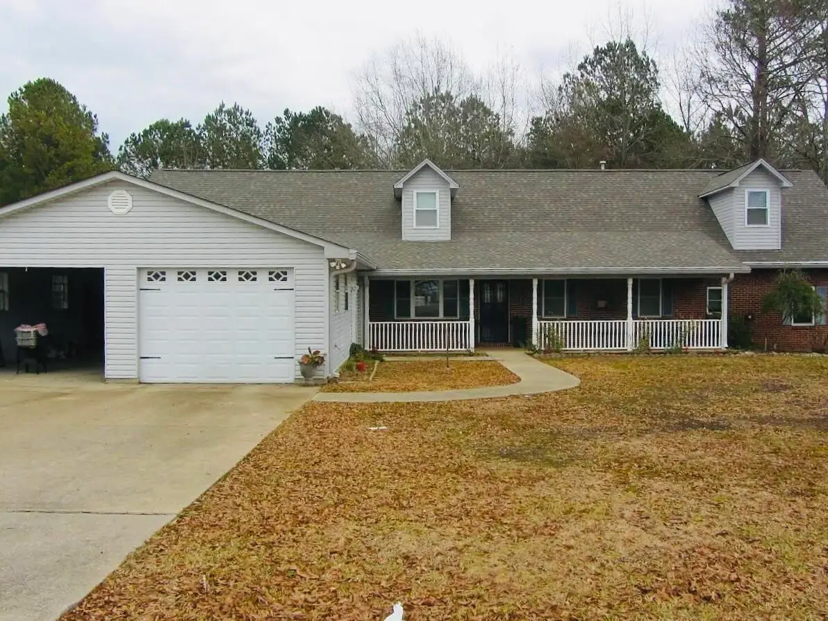 1640 Constitution Dr., Iuka, MS 38852 - #1