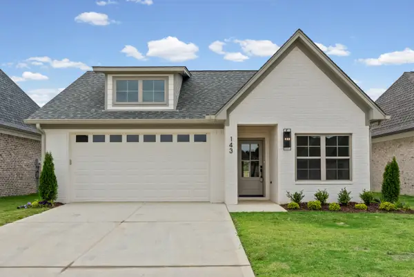 143 Harvester Square, Tupelo, MS 38801