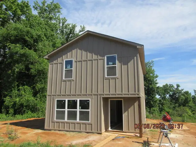 410 Clark St., Pontotoc, MS 38863 - #2