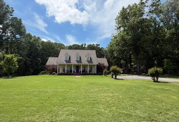 849 Jones Dr., Tupelo, MS 38801