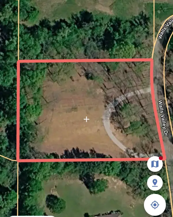 518 Walls Valley Dr., Pontotoc, MS 38863