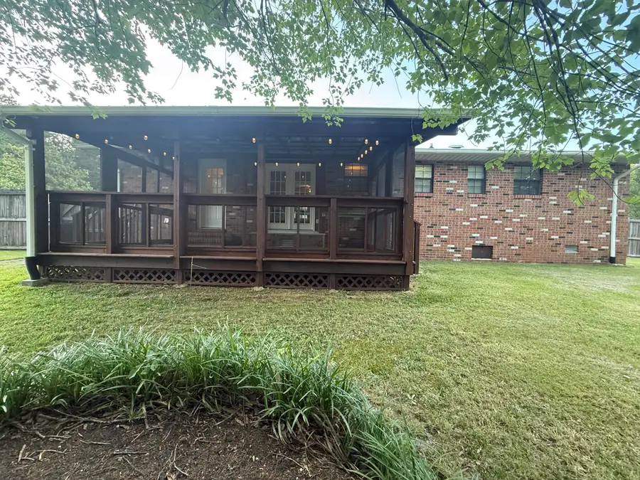 609 Dunmoor Dr., Iuka, MS 38852 - #2