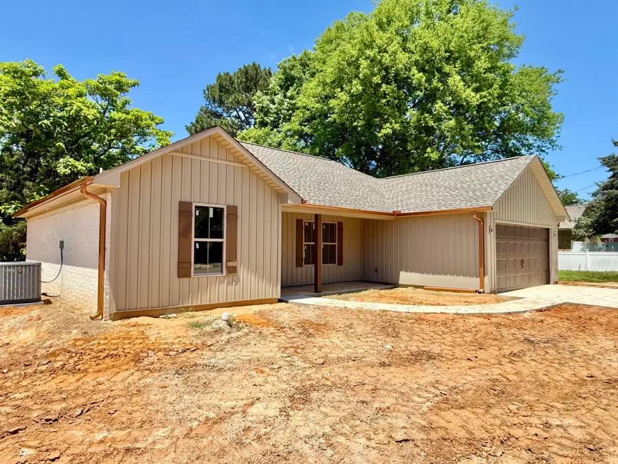 3628 Craigmont, Tupelo, MS 38801 - #2
