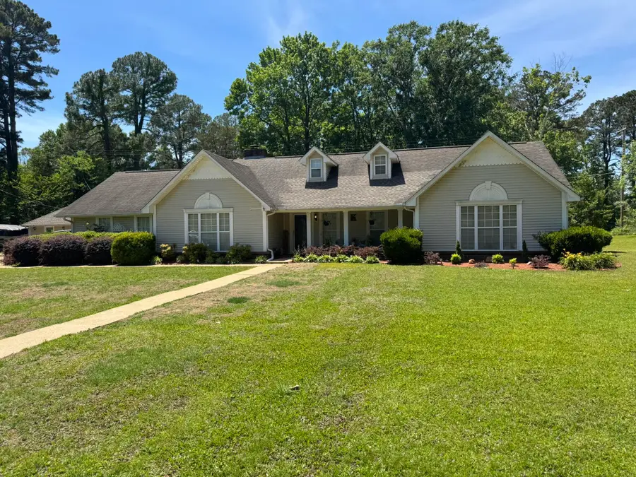 217 Winfield Dr., Tupelo, MS 38801 - #2