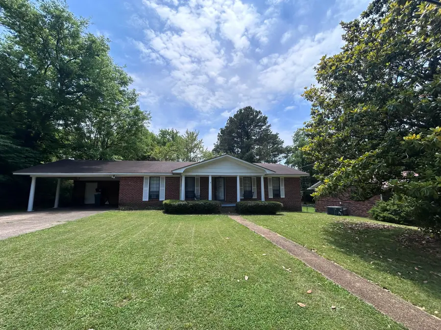 1007 Eisenhower Dr., Tupelo, MS 38801 - #2