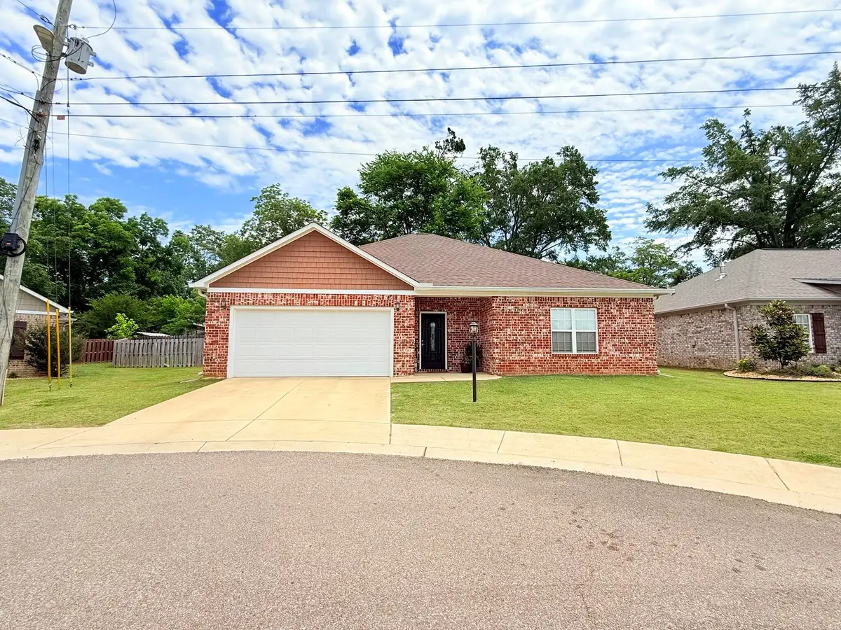 110 N Magnolia Place, Pontotoc, MS 38863 - #1