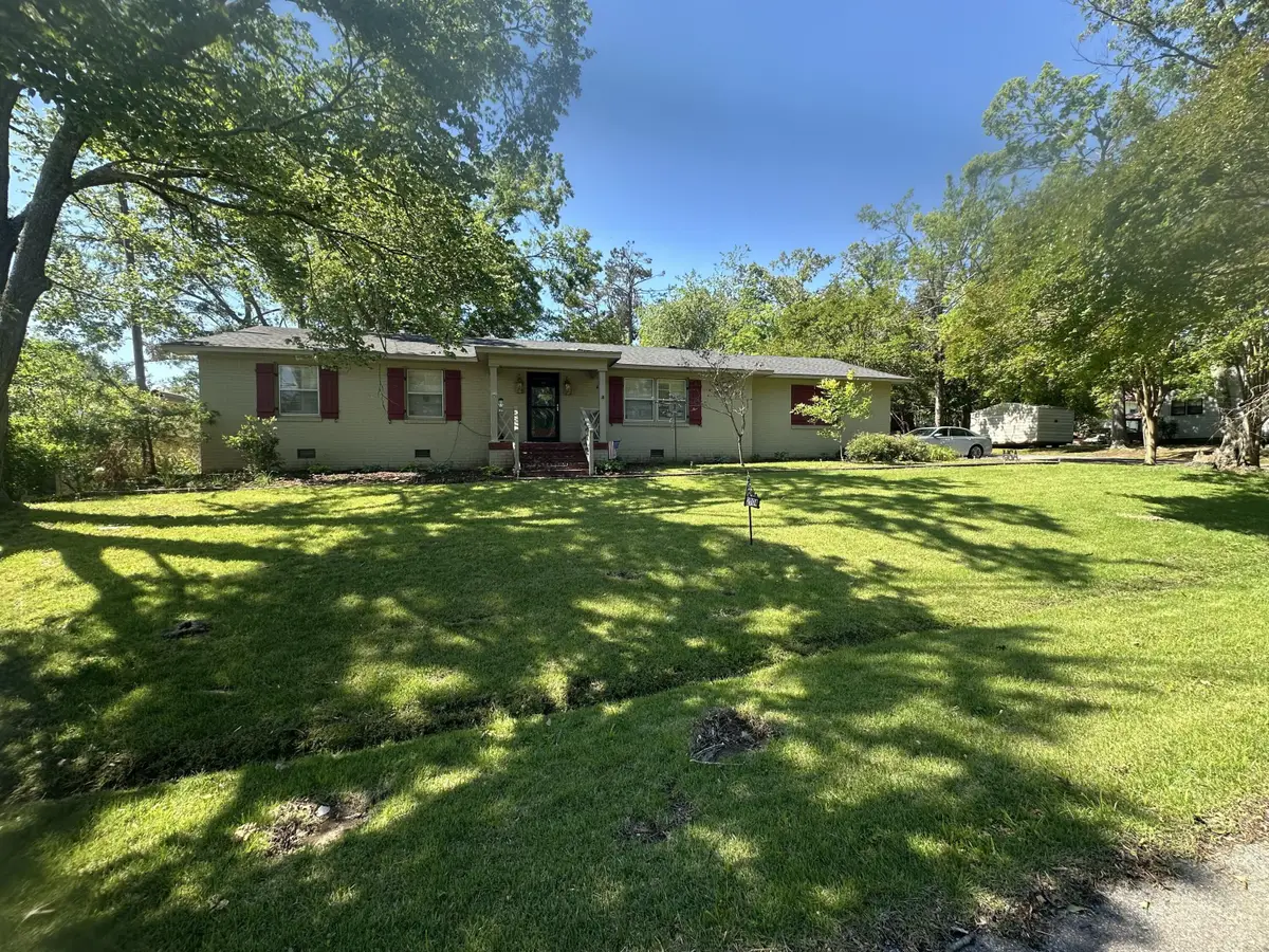 2004 E 6th St., Corinth, MS 38834 - #1