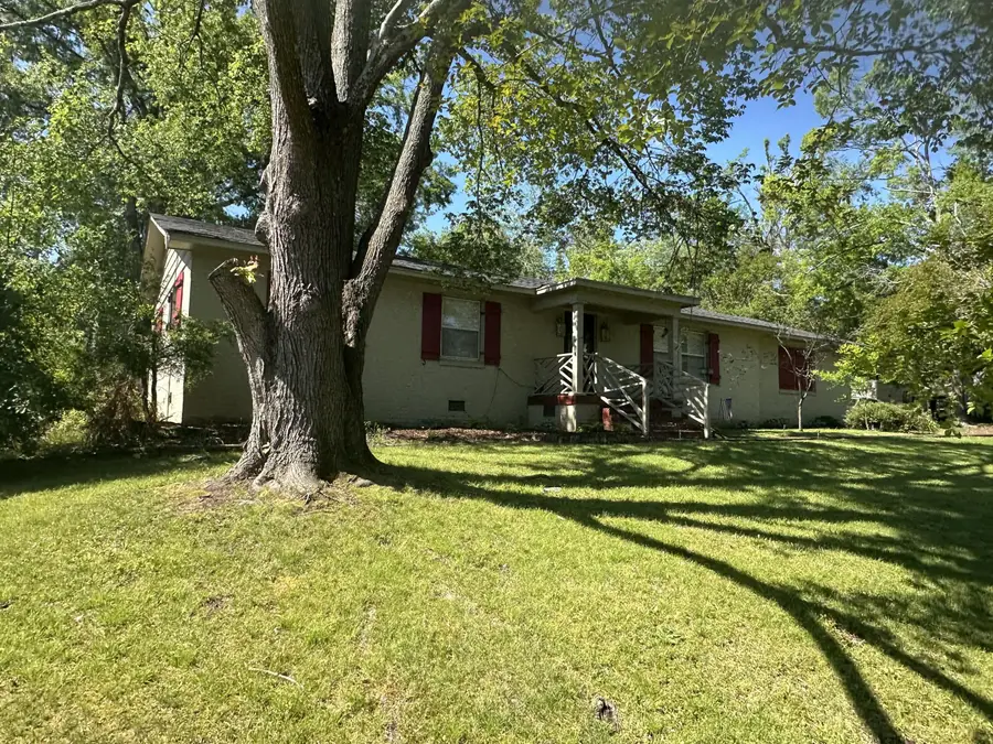 2004 E 6th St., Corinth, MS 38834 - #2