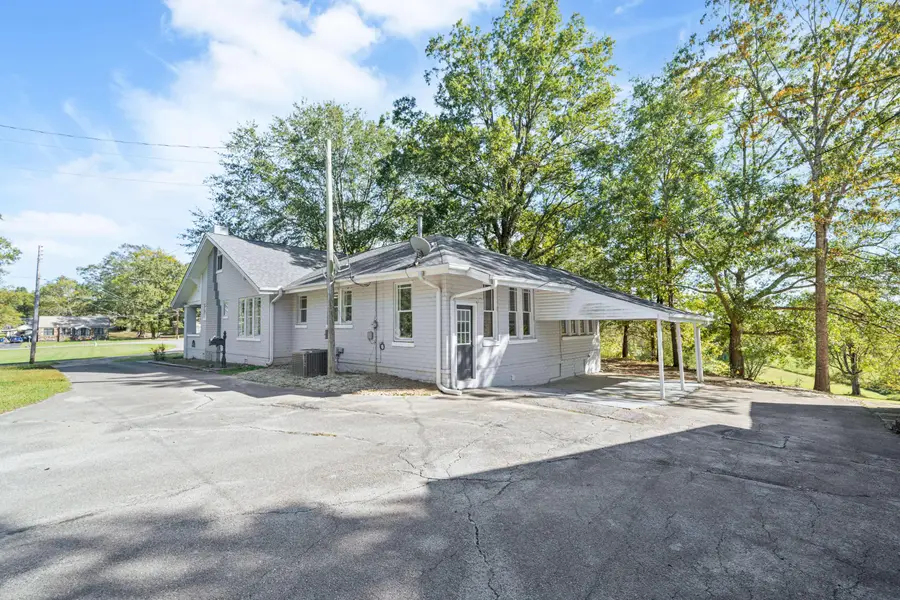 302 Foster Park Dr., Booneville, MS 38829 - #3
