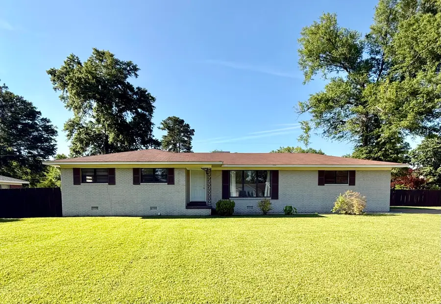 1105 Kendall St., Amory, MS 38821 - #2