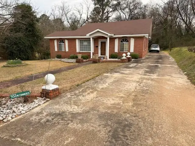 933 W Commerce St., Aberdeen, MS 39730 - #2