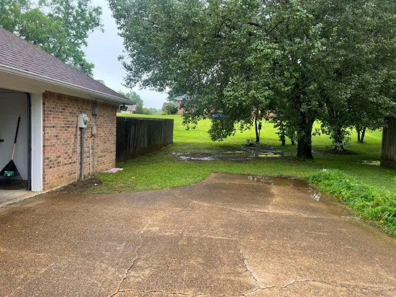1901 Swallow Ln., Tupelo, MS 38801 - #3