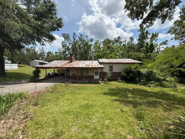 43 School St., Rienzi, MS 38865