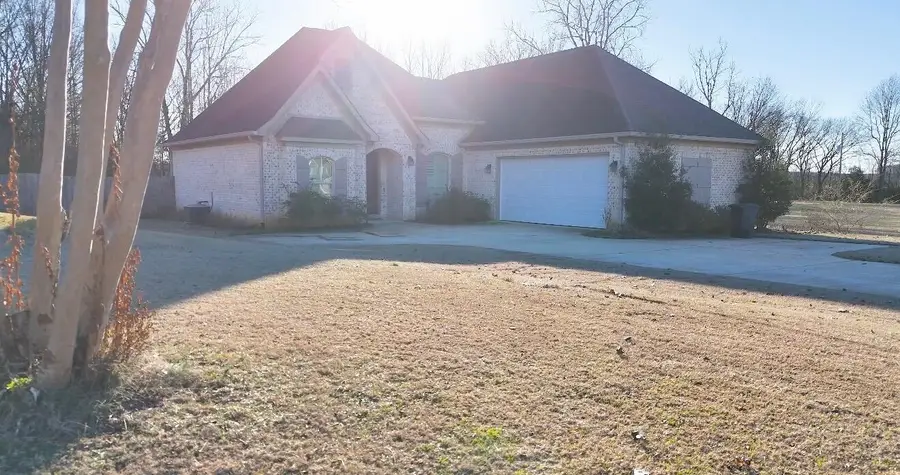 504 W Longview Dr., New Albany, MS 38652 - Image #2