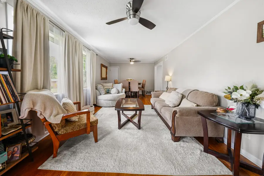 716 Vassar Dr., Tupelo, MS 38801 - #3