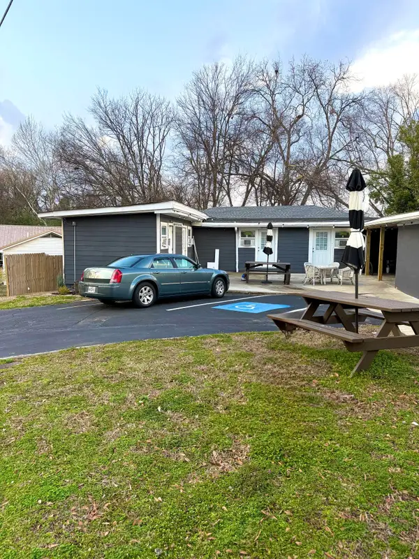 430 Oak St., New Albany, MS 38652